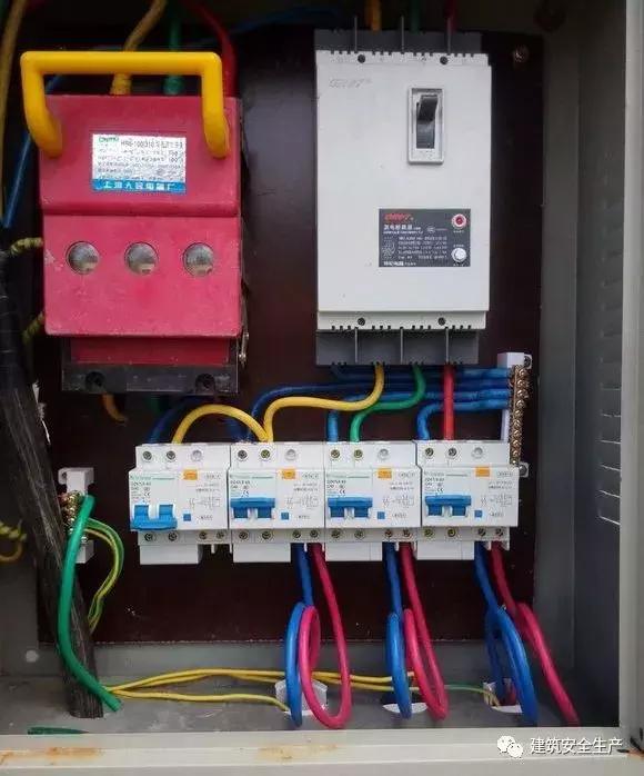 火災(zāi)、觸電、高處墜落、車輛傷害等冬季施工常見安全事故如何防治