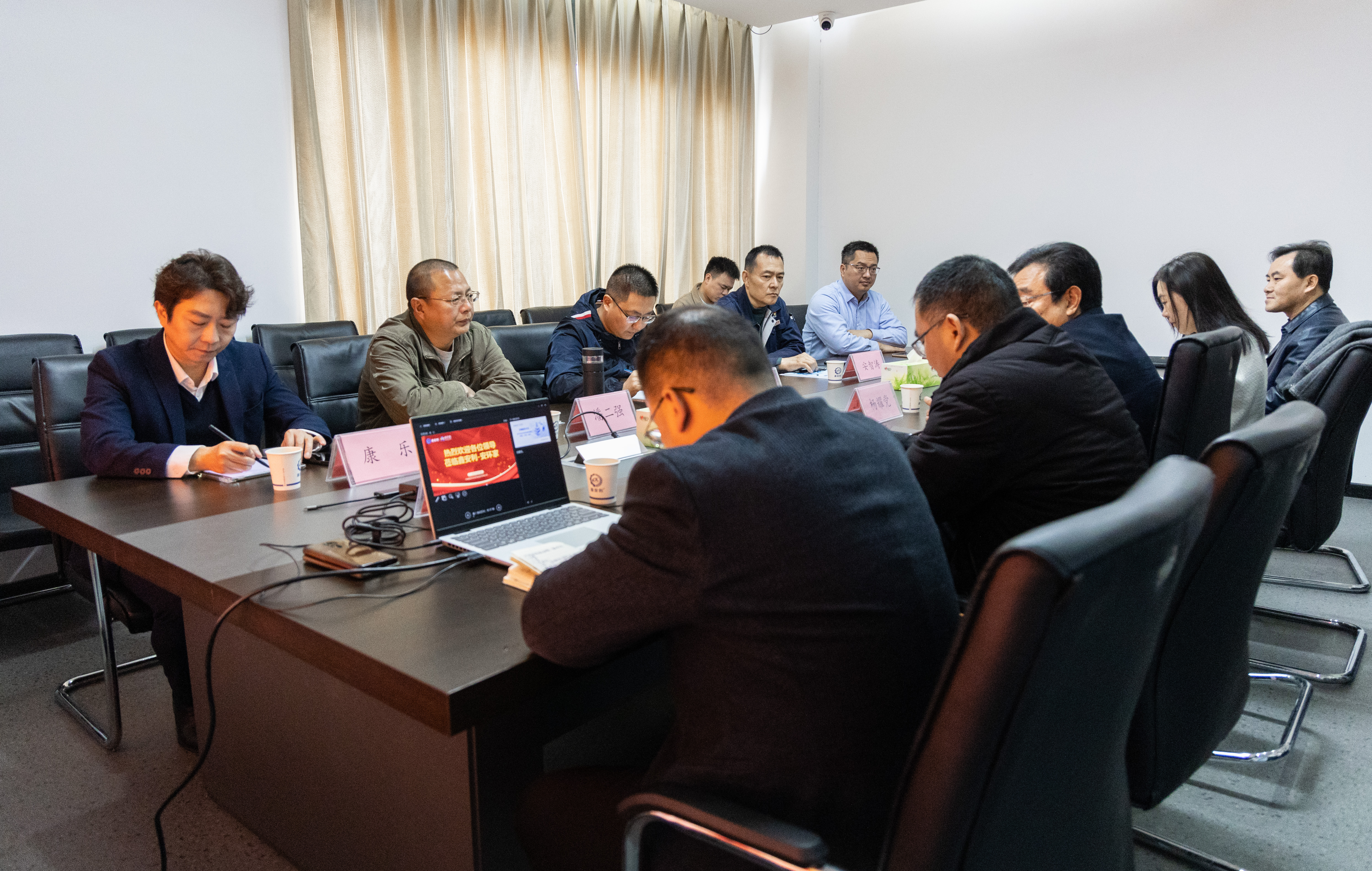 安鑫服務無憂企業(yè)客戶業(yè)務座談會成功舉辦，共探安全風險管理新路徑